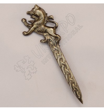 Scottish Rampart Lion Celtic Shiny Antique Kilt Pin