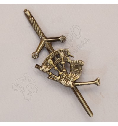 Scottish Bagpipe Kilt Pin Shiny Antique Finish