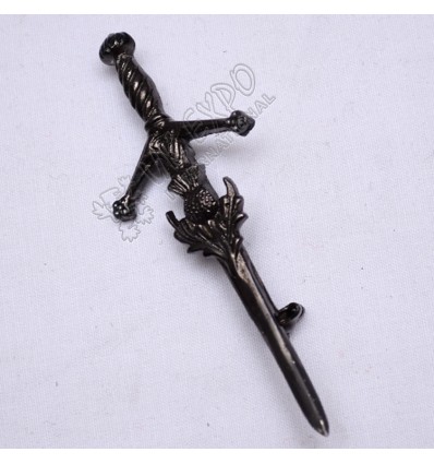 Scottish Sword with Thistle Kilt pin black colored