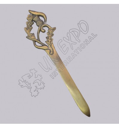 Celtic Knot Design Brass Kilt Pin – Traditional Scottish Brooch