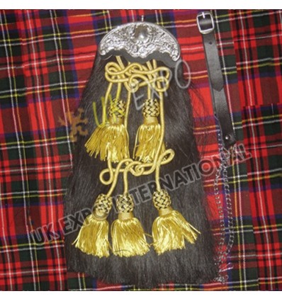 Black Horse Hair Sporran with 5 Golden Tessels